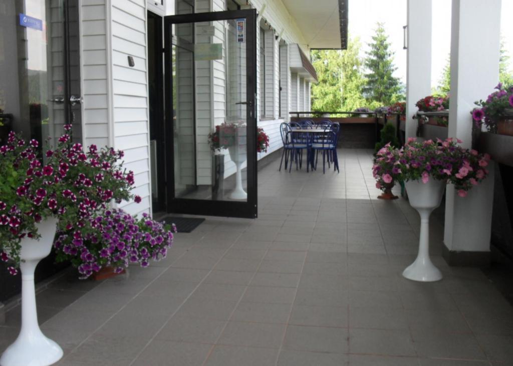 Perelka Natura Tour Hotel Cisna Exterior photo