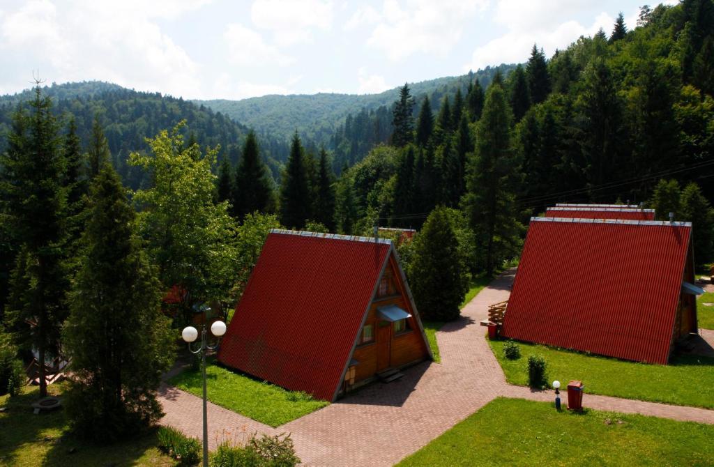 Perelka Natura Tour Hotel Cisna Exterior photo