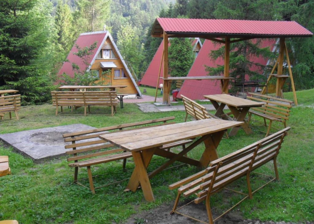 Perelka Natura Tour Hotel Cisna Exterior photo
