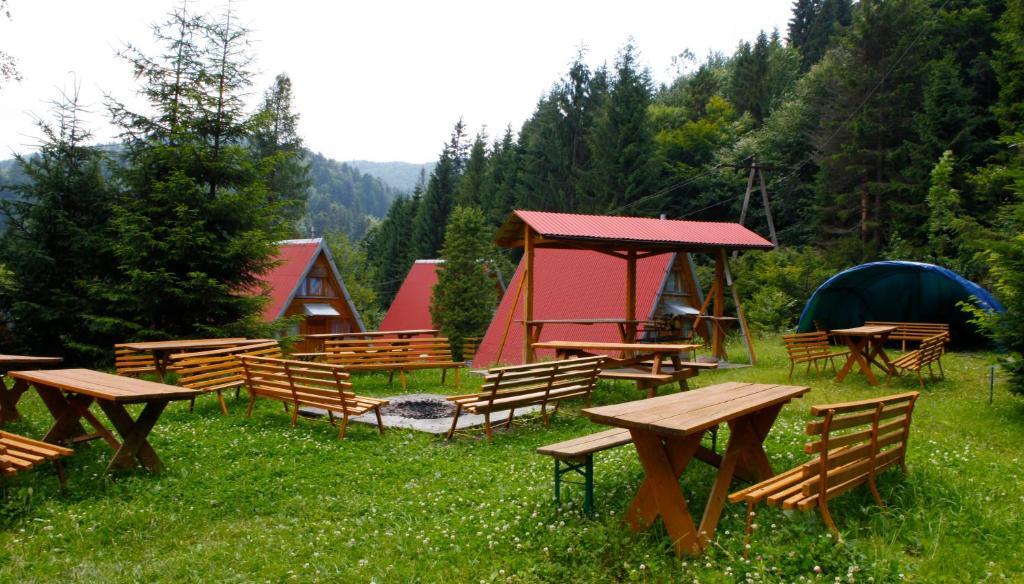 Perelka Natura Tour Hotel Cisna Exterior photo